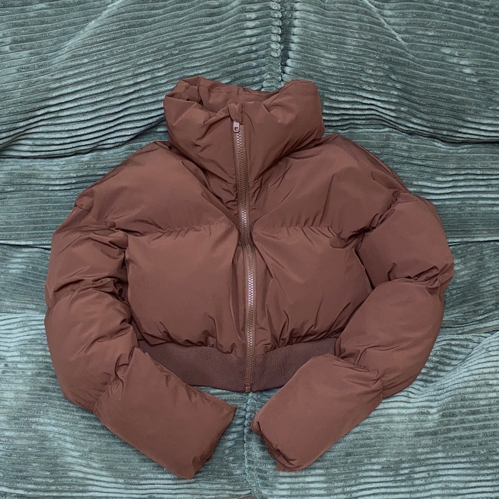 GLOWMODE Women's Cropped Puffer Jacket in Brown